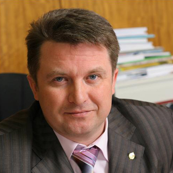 министр культуры региона Олег Рожнов