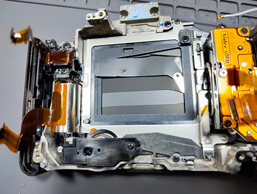 повреждение затвора Sony а7м3